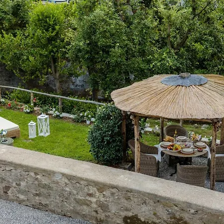 Villa Rio Delle Fate, A Fairytale Along The Stream In Vorno, Lucca Capannori