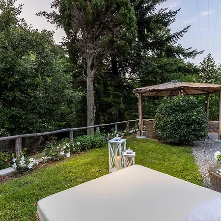 Rio Delle Fate, A Fairytale Along The Stream In Vorno, Lucca Villa